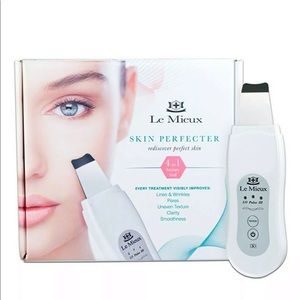 Le Mieux Skin Perfecter Beauty Tool - New in box!